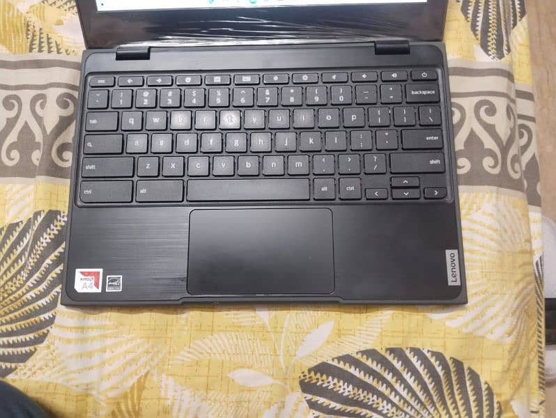 Lenovo 100e chromebook 4gb 32gb Type-C with 2027 updates 1