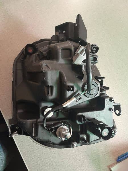 Daihatsu Mira TOCOT 660 CC , Headlight Driver Side 2