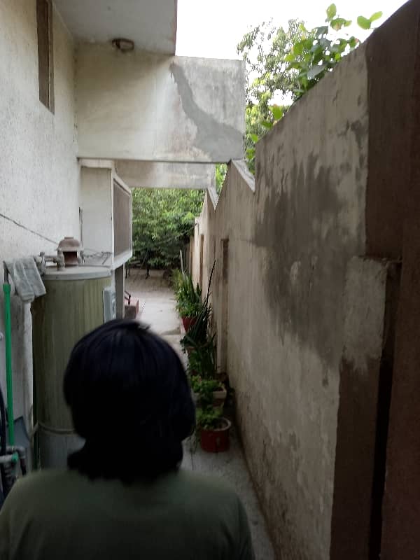 18 Marla Double Storey House In Awan Town Lahore 5