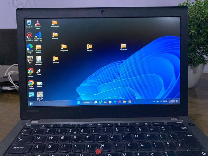 Lenovo x270 lush condition 2