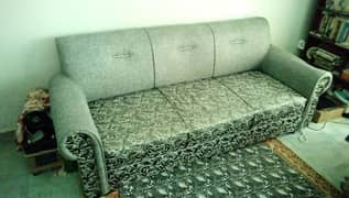 5 Seater sofa for sale 0