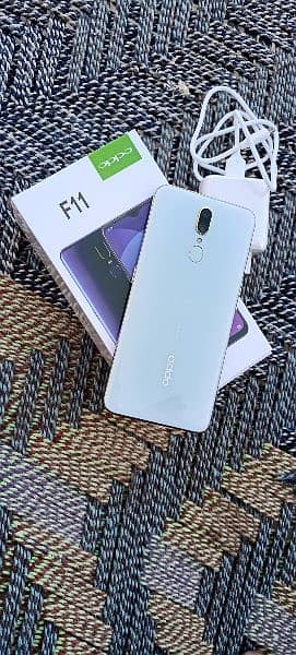 oppo F11 8/256 box changer Sath 10 by 10 5