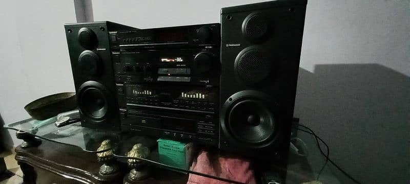 Technic Audio system, amplifier speaker, deck 2