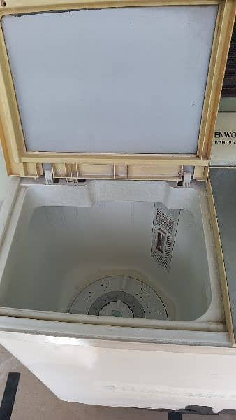 working condition washing machine 2