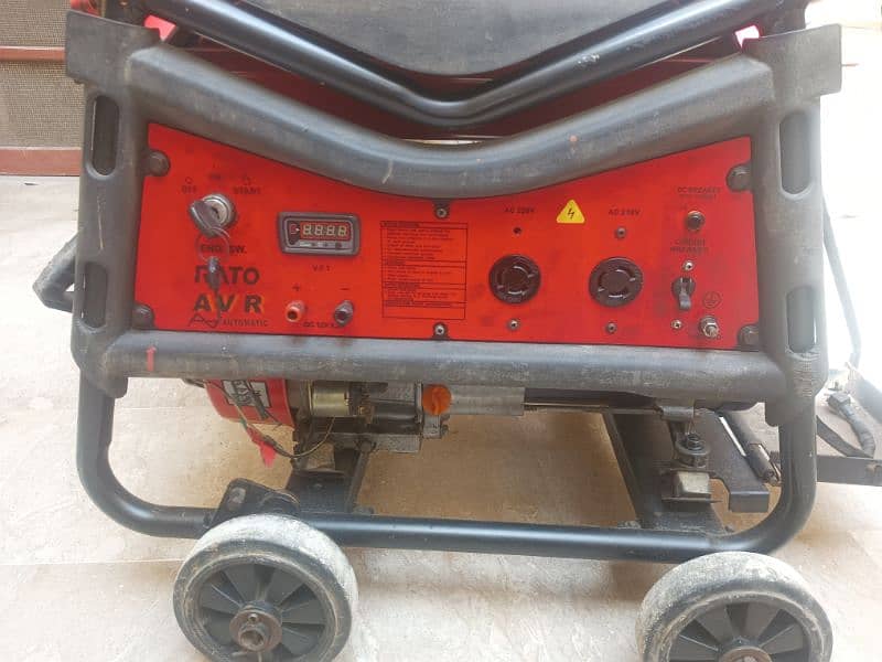 Rato RT 3800EV 2.7 KW Self Start Generator 2