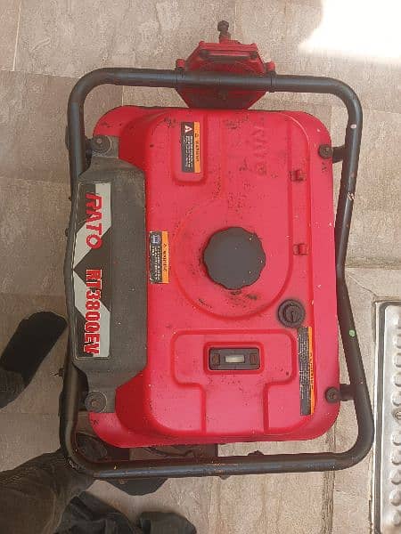 Rato RT 3800EV 2.7 KW Self Start Generator 4