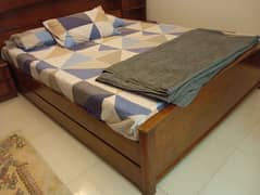 Wooden Bed with side tables 0