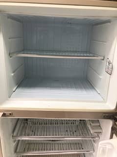 Dawlance Refrigerator  For sale