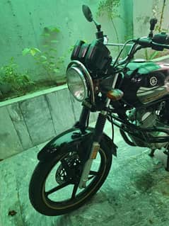 Yamaha YB125Z DX