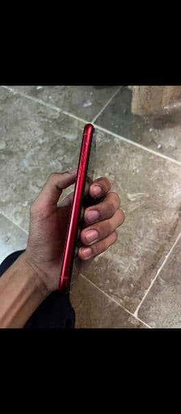 iPhone XR 64 gb factory unlock 2