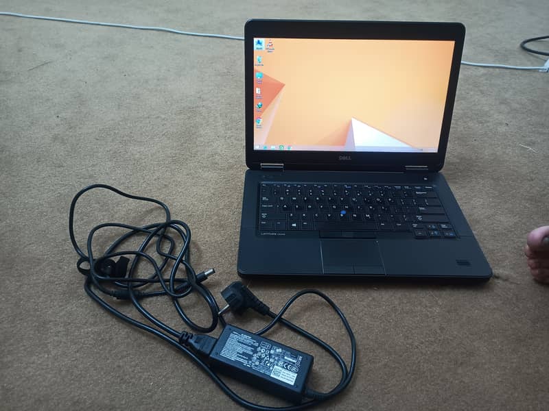 HP Latitude E5440 Laptop for Sale 2