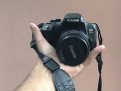 Canon EOS 750D DSLR in Great Condition For Sale