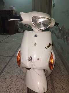 Suzuki Scooty 50 cc (READ DESCRIPTION)