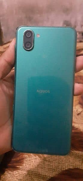 sharp aqous r3 6gb 128gb 1