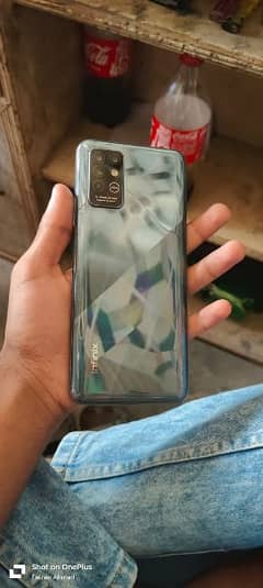 Infinix Note 8 6/128 Glass Break Finger off