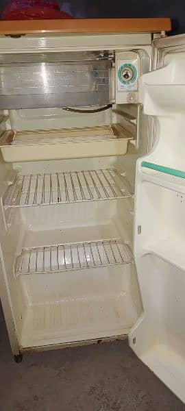 small fridge in good condition 2