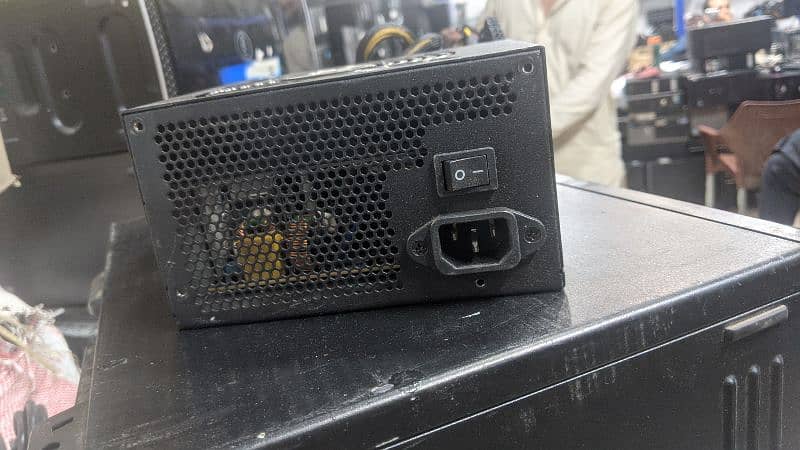 Corsair 600watt 0