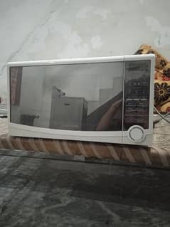 Daewoo.   microwave