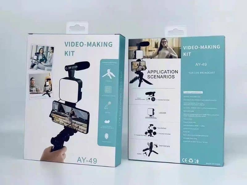 Video / Vlogging Tripod Stand With Light And Microphone 4