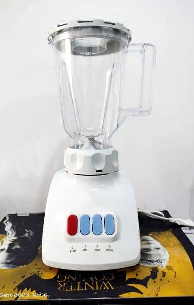 Multi-Functional High-Performance 2-In-1 Blender With Grinder 4