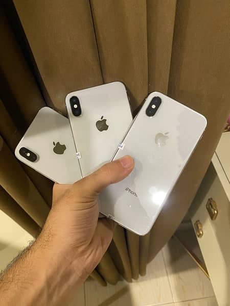 i phone xs / i phone xr /- 03461809478 1