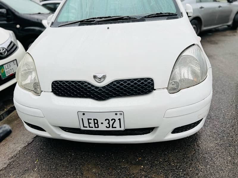 Toyota Vitz 2003 1