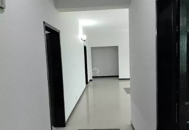 10 Marla 3 Bedrooms Flat fully Tiled For Rent 3