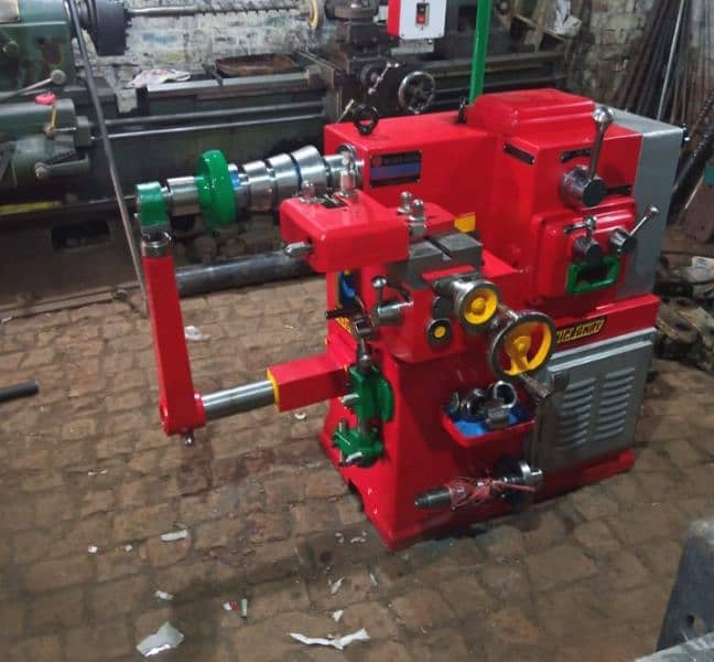 6.5 Feet Lathe machine We Deals in all kinds of Auto Mobile Machinery 1