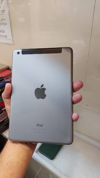 IPad mini 2 Cellular 1