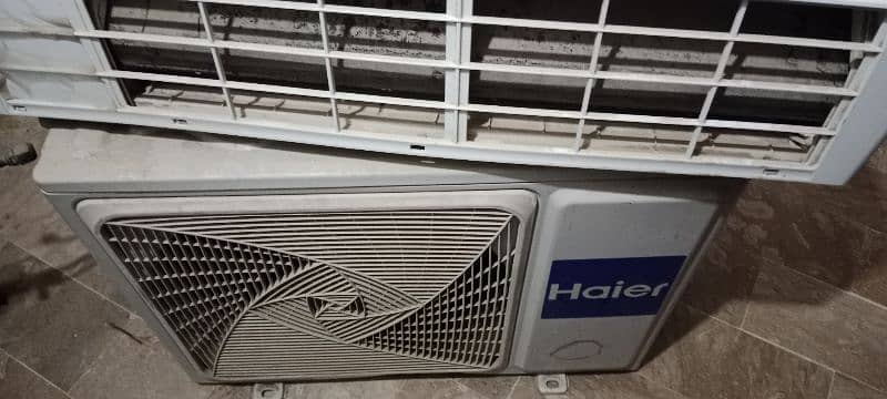 1 ton AC Haier 1