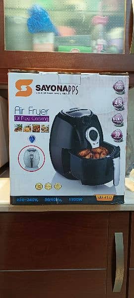 Sayona AIR FRYER 4.5 L LARGE 1500W Imported NEW 1