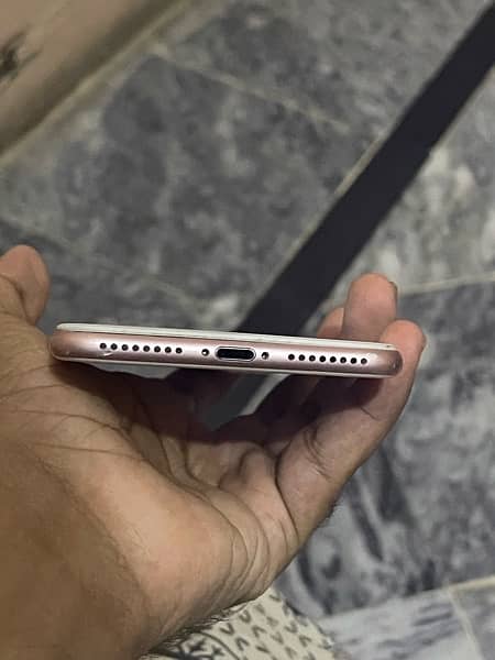 iPhone 7 Plus 32gb Non Pta 6