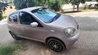 Toyota Vitz 2001