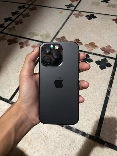 iphone 14 pro 2