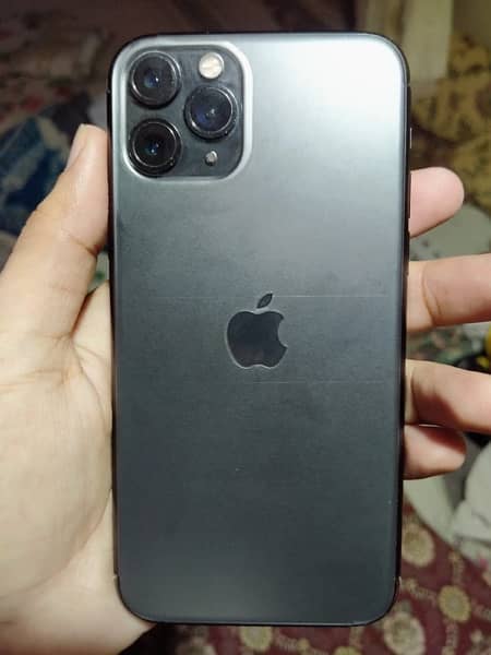 iPhone 11pro factory unlocked non pta 1