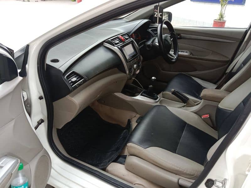 Honda City IVTEC 2013 12