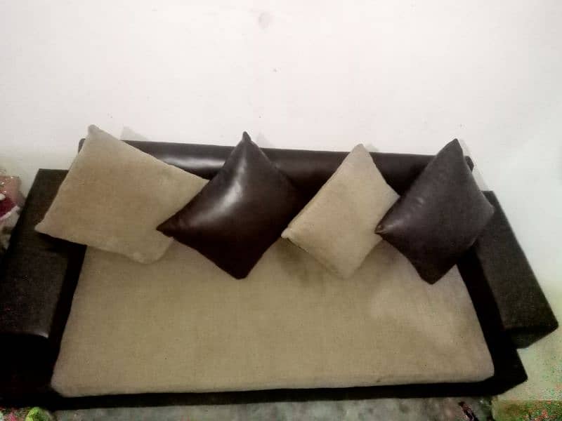 I sale sofa set 03014079962 0