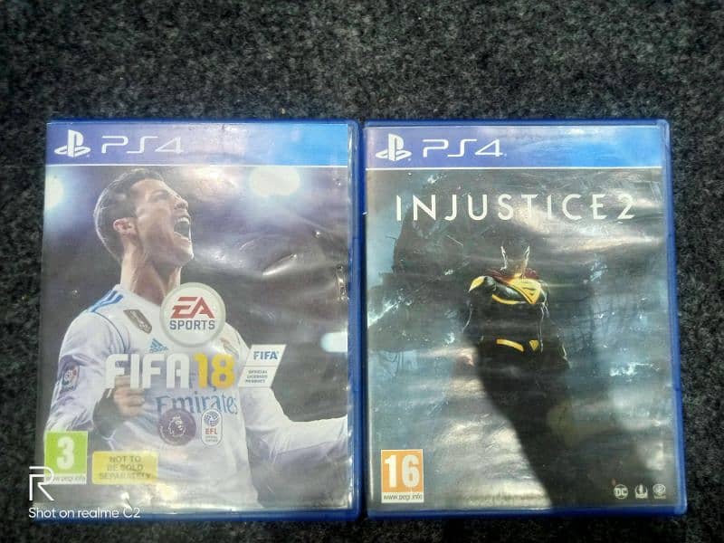 PS4 cds INJUSTICE 2 , FIFA 18 2