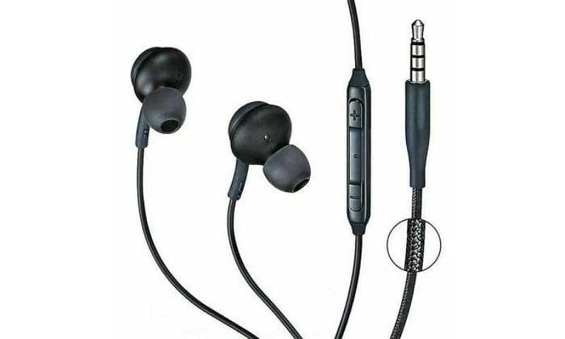 AKG  Stereo Hands free 2