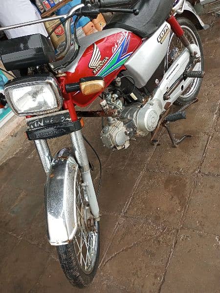 Honda CD70/2013 Good condition Genuine 3