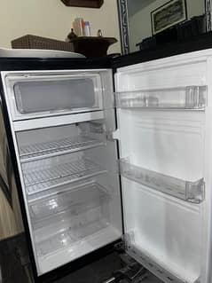 room fridge / fridge for sale / used fridge / dawalance / haeir / eco