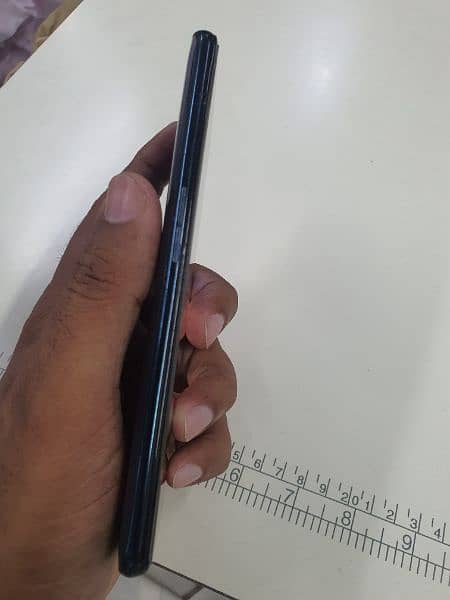 oppo reno 2f 4