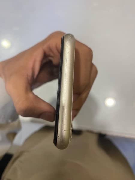 iPhone 11 Non Pta Jv 64Gb 1