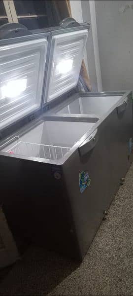 dawlance fridge and freezer 2 in one . One Month used 11