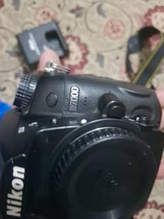 Nikon D7000