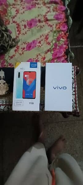 Vivo y19 8 256 0