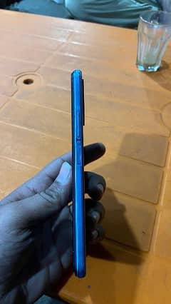 vivo y33s blue colour 8/128 all okay set finger print all okay