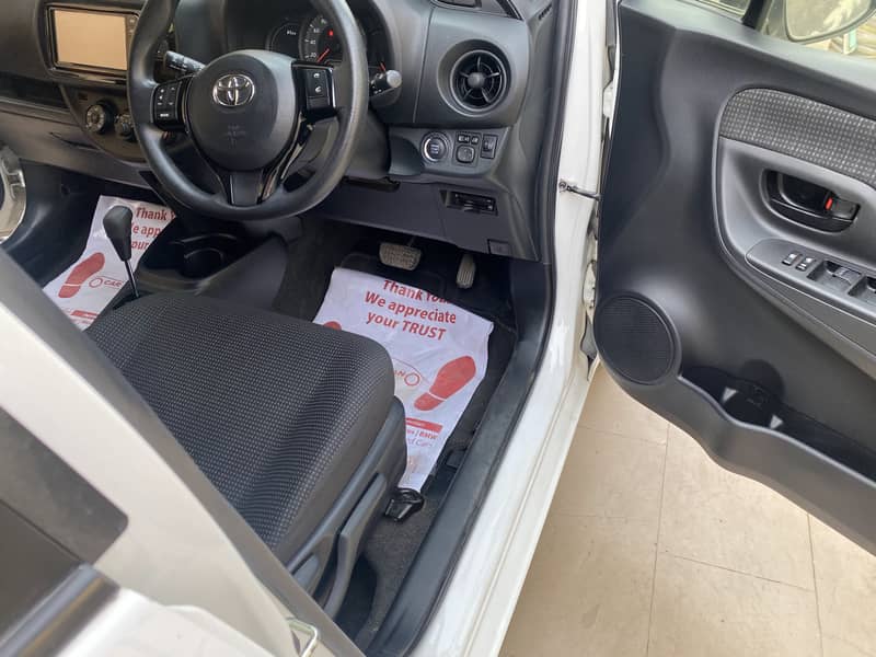 Toyota Vitz F Safety 1.0 2019/23  ( Home used B2B Genuine ) 9