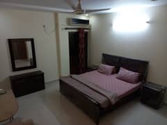 2bad farnsh flat avlebal far rent