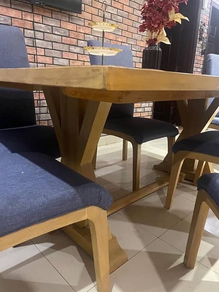 XL Modern Table with 6 Chairs 5